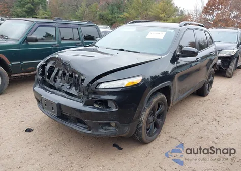 2018 Jeep Cherokee Latitude 4X4 из США, поврежденный, VIN 1C4PJMCB1JD600813